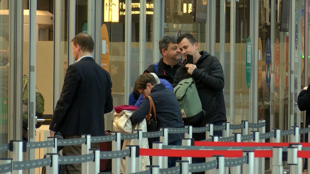 Handgepäck-Regel wird von der EU verschärft: Das gilt am Hamburg Airport