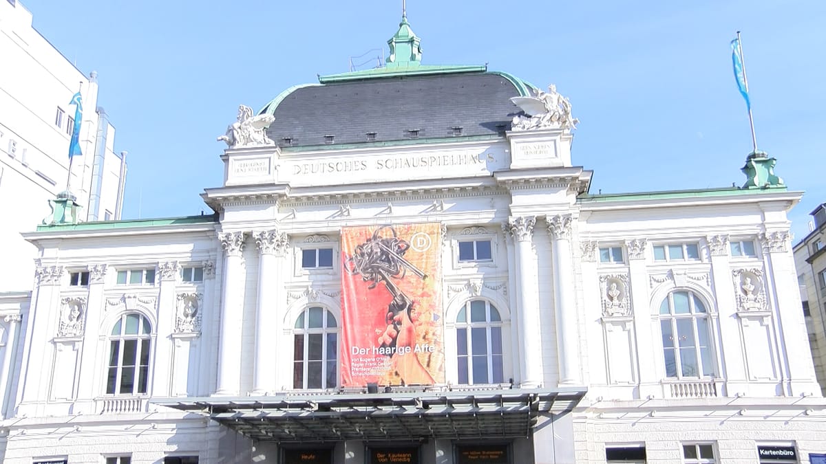 Auszeichnung: Deutsches Schauspielhaus ist zum Theater des Jahres gewählt worden