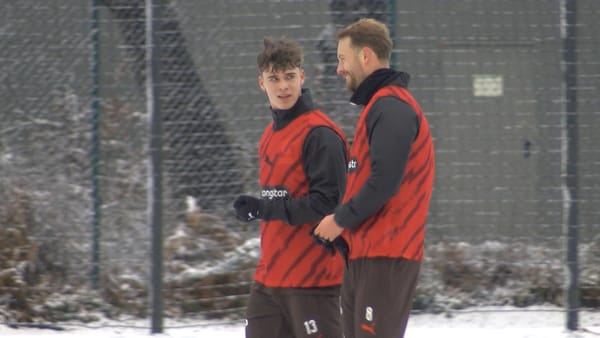 Sportflash: Trainingsauftakt beim FC St. Pauli mit Neuzugängen || HSV verleiht Suhonen