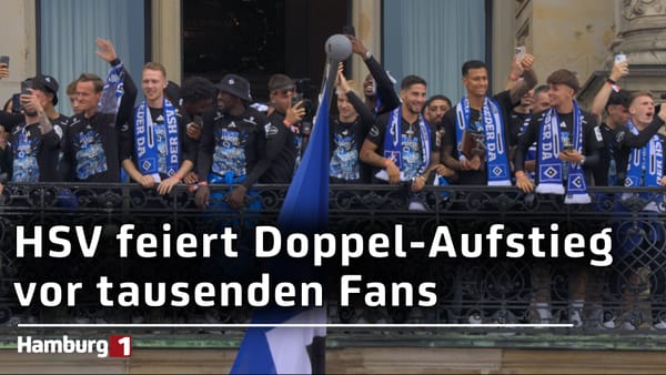 Aufstiegsfeier vor tausenden Fans: Doppel-Aufstieg der HSV-Männer und -Frauen wird zur Riesenparty